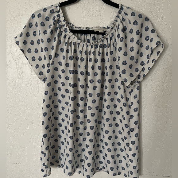 Loft Dainty Floral Blouse - size L (petite) - Picture 1 of 6